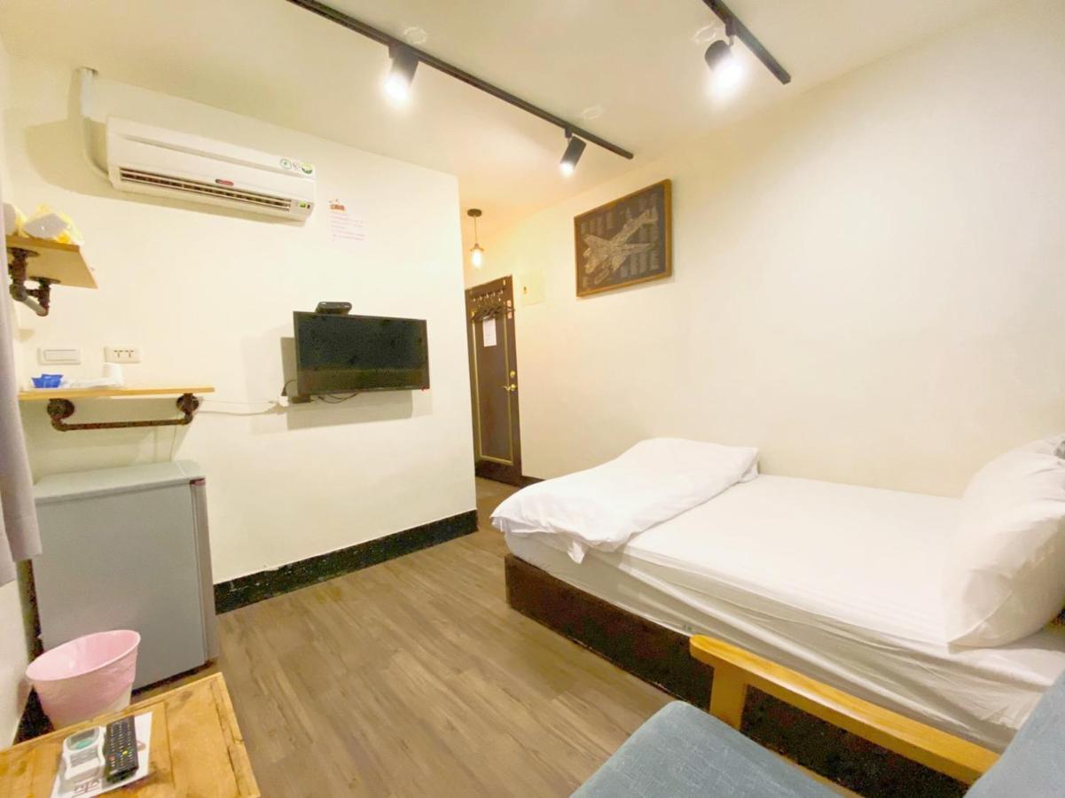 逢甲白日夢旅宿 Taichung Eksteriør billede